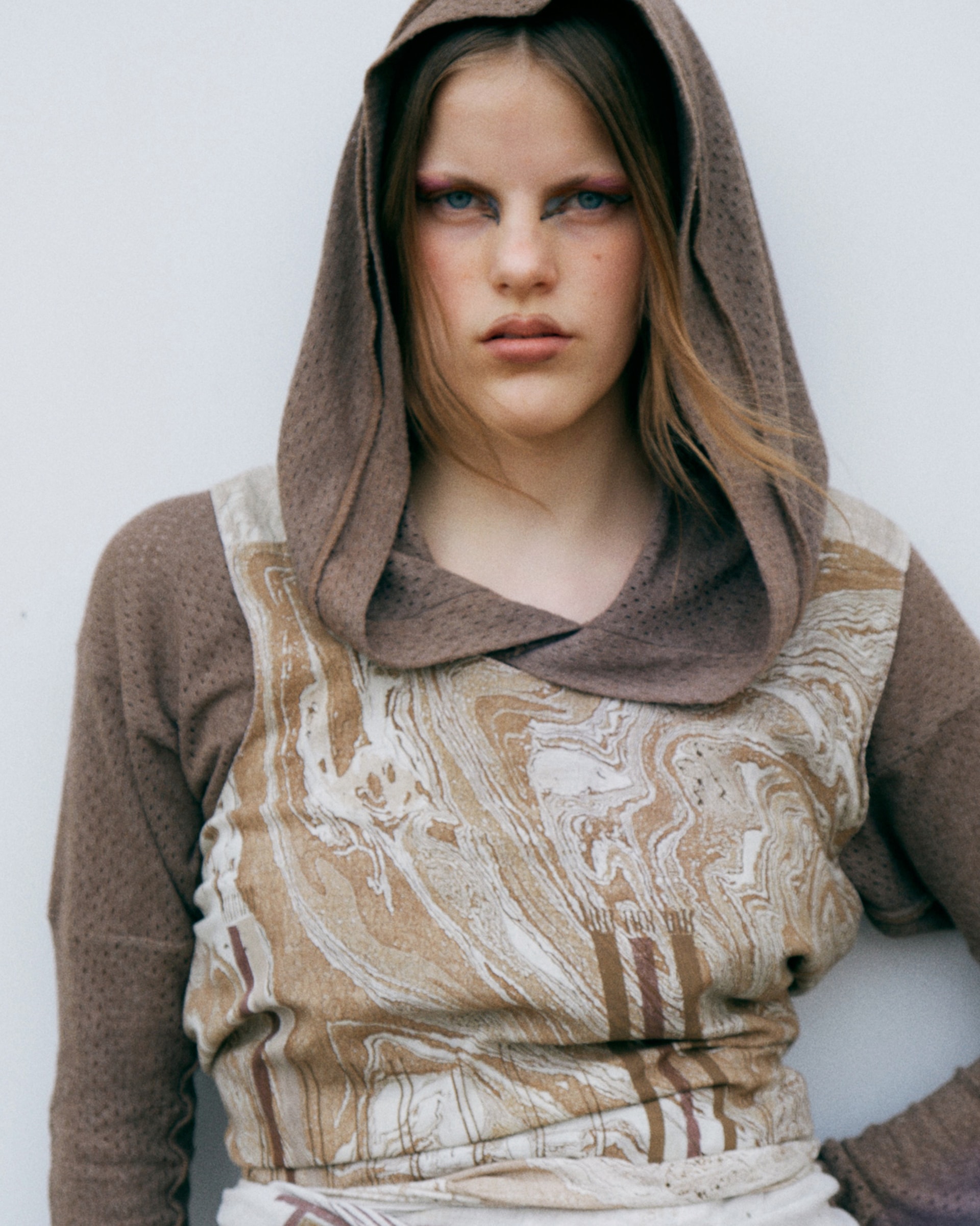 Claudia Sinclair, 2 Magazine, Mini Title 2025